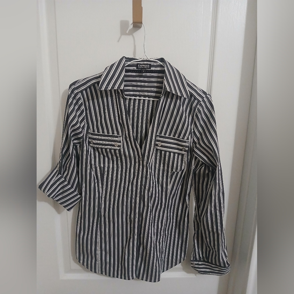 3/$15 Express Black and White Striped Shirt
